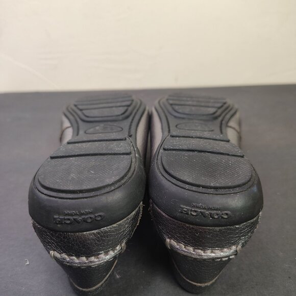 Coach Penny Loafers Womens Size 7.5 Pewter Metallic Pebbled Leather Moc - Picture 14 of 16